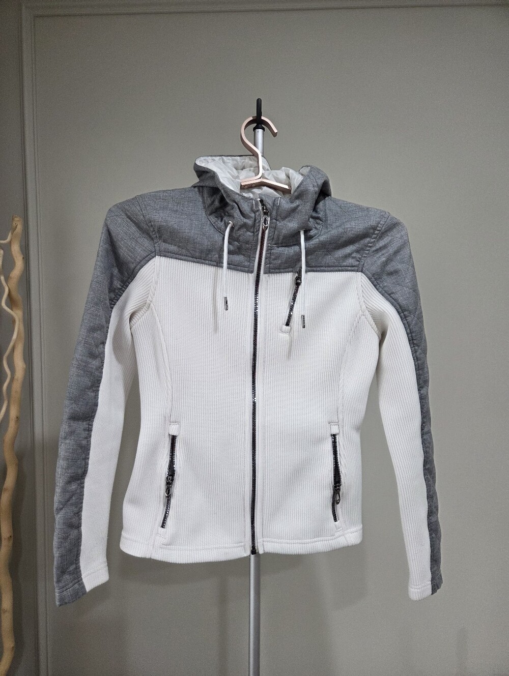 Spider Core Women's White & Gray Hooded Zip Jacket Sz.XS
